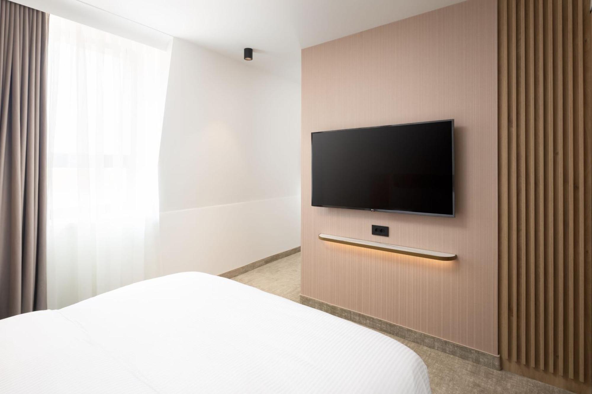 Courtyard By Marriott Cluj - Napoca Downtown酒店 外观 照片