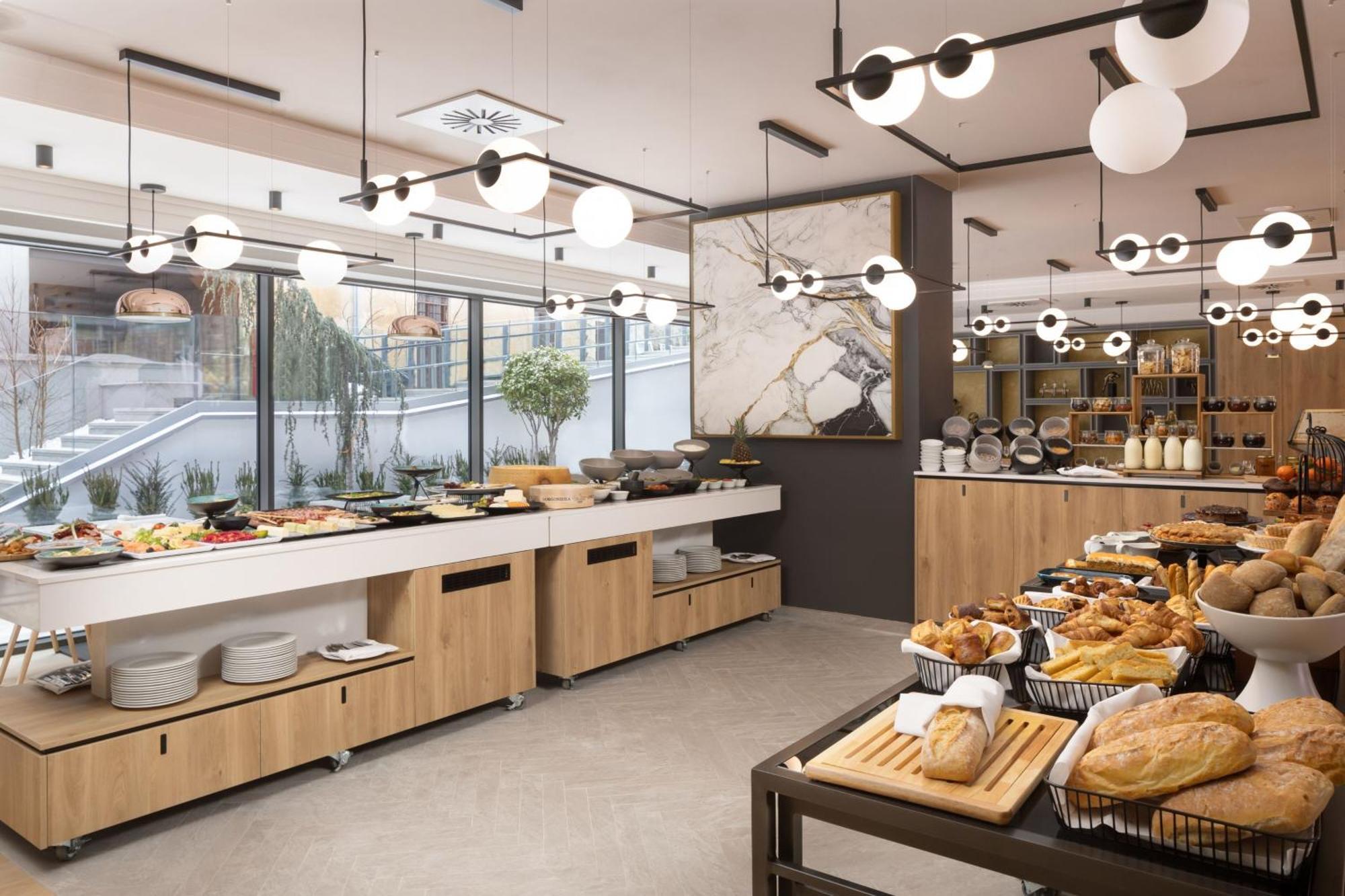 Courtyard By Marriott Cluj - Napoca Downtown酒店 外观 照片